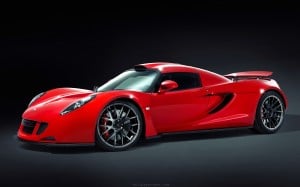 Highpants-hypercar-battle-Venom-GT-21